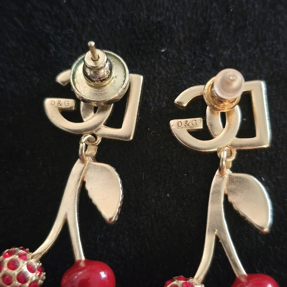 D&G 18kgp Cherry Drop Earrings - Gold and Red - Picture 6 of 9
